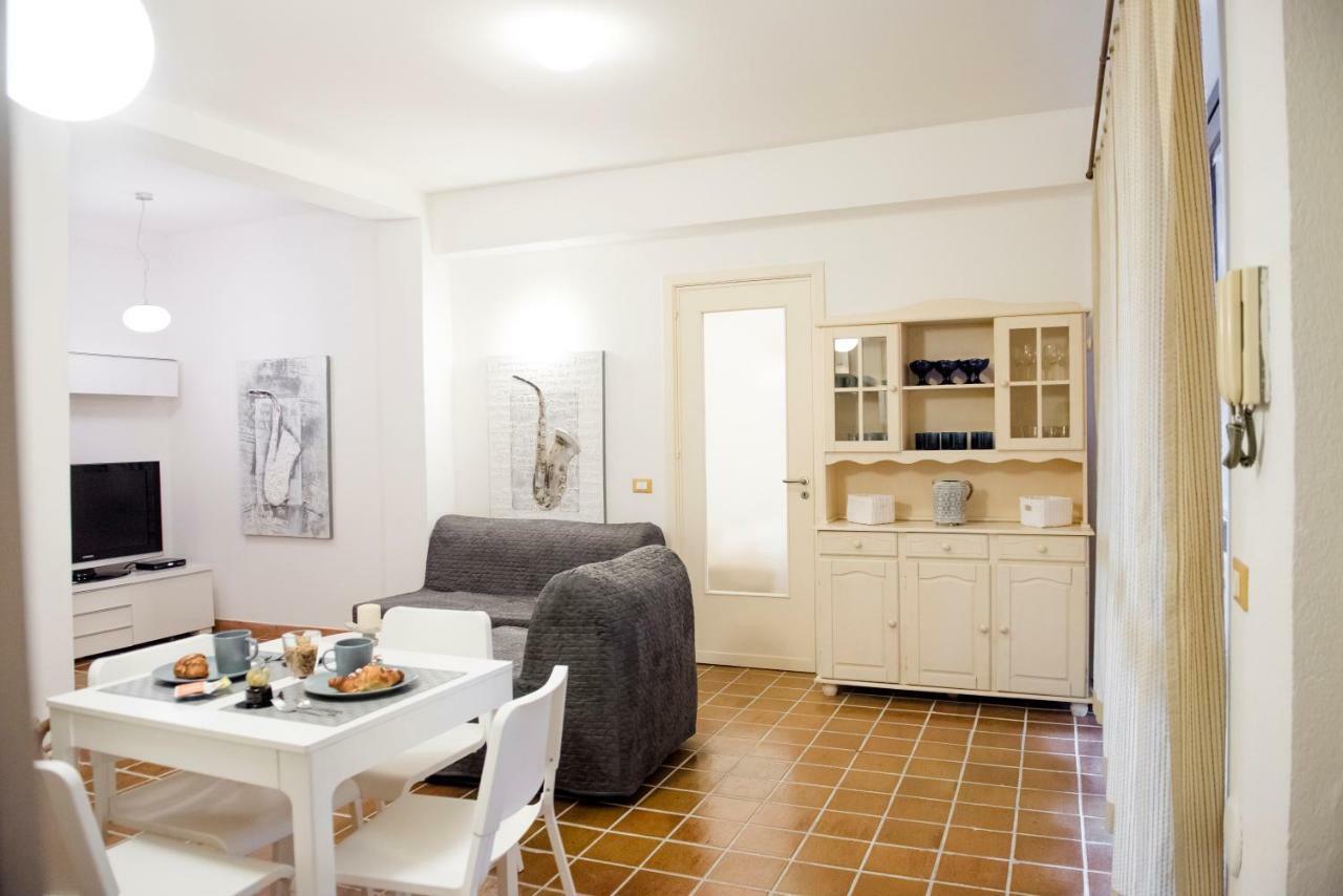 דירות פלרמו Casa Vela Bianca Mondello Addaura מראה חיצוני תמונה