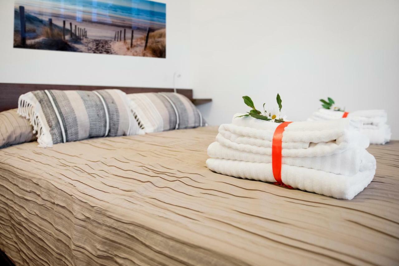 דירות פלרמו Casa Vela Bianca Mondello Addaura מראה חיצוני תמונה